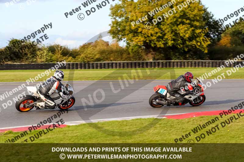 enduro digital images;event digital images;eventdigitalimages;no limits trackdays;peter wileman photography;racing digital images;snetterton;snetterton no limits trackday;snetterton photographs;snetterton trackday photographs;trackday digital images;trackday photos